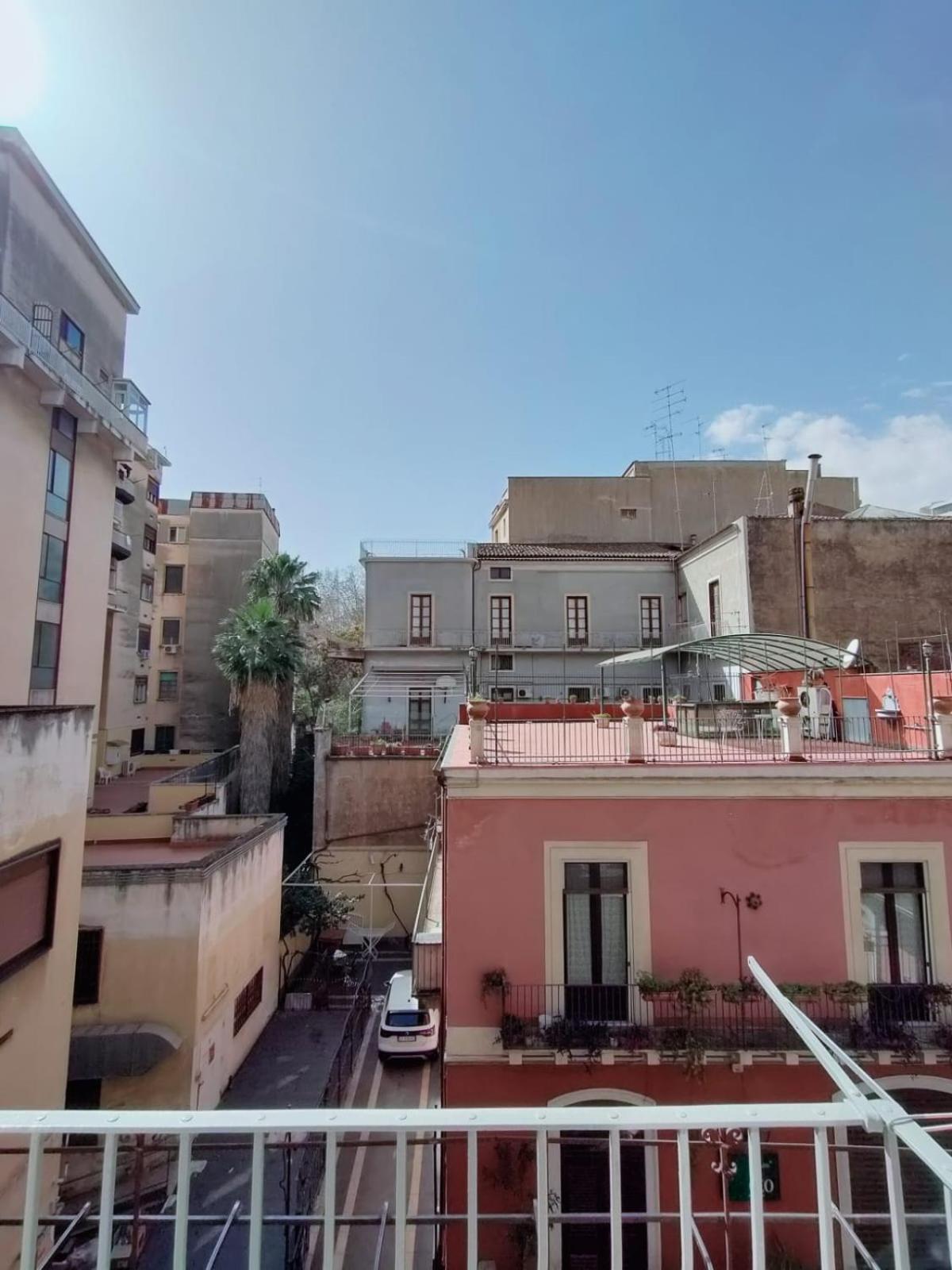 Hibiscus - Etnea Rooms Catania Ngoại thất bức ảnh