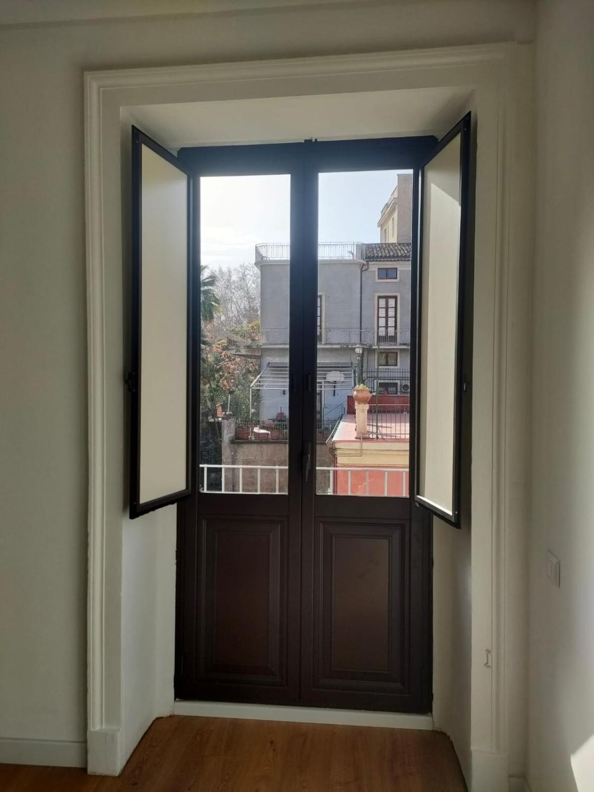 Hibiscus - Etnea Rooms Catania Ngoại thất bức ảnh